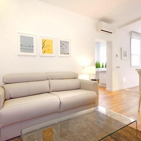 Opera Suites Madrid Exterior foto